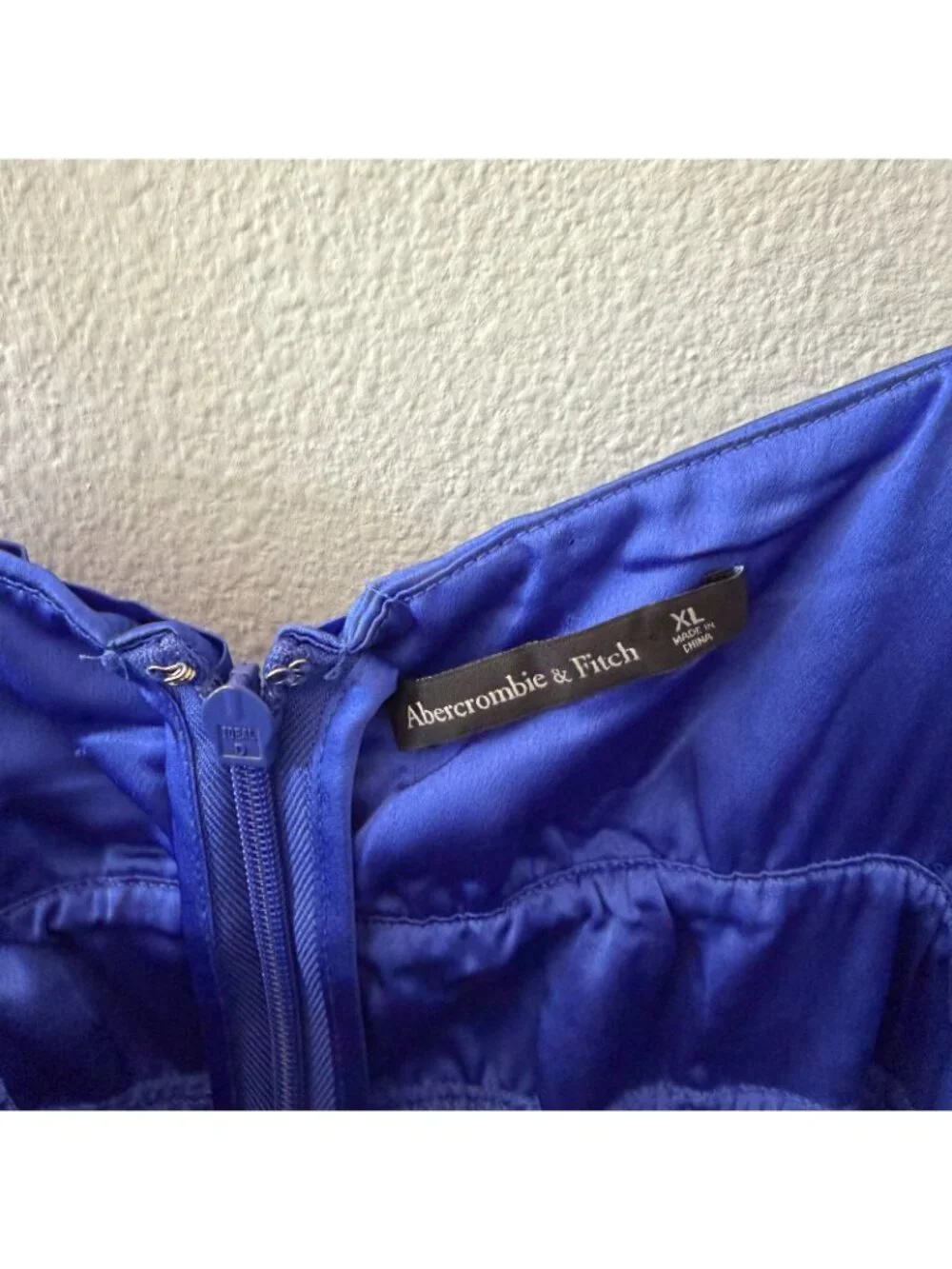 Abercrombie & Fitch Giselle Blue Pleated Cutout Maxi Dress Womens XL Satin